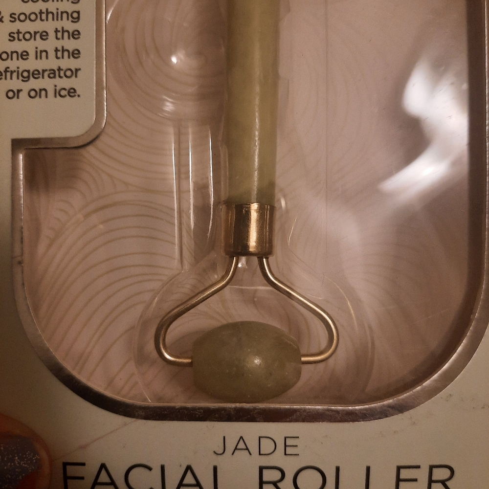 JADE FACIAL ROLLER - Picture 6 of 6